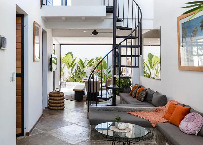 The Sol Haus Canggu, Near Berawa *